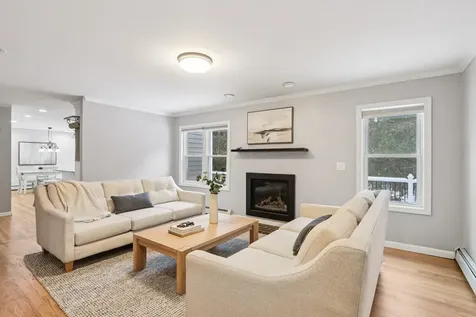 3 Highlander Drive North Hampton NH 03862