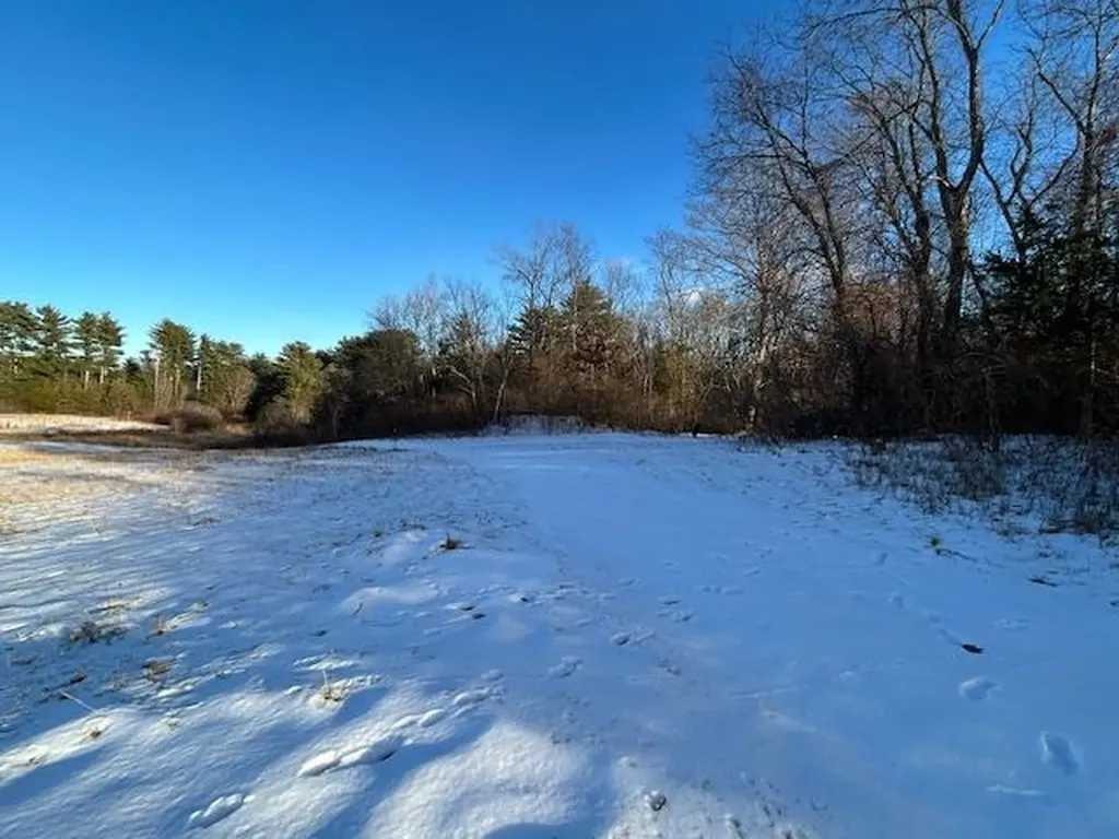 182 Drinkwater Road Kensington NH 03833