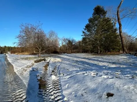 182 Drinkwater Road Kensington NH 03833