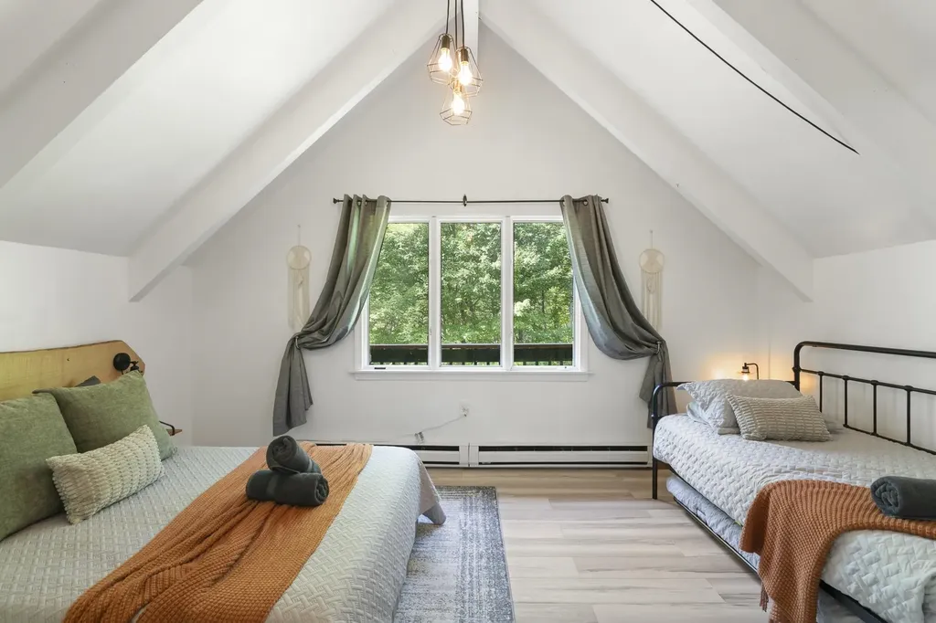 6 Timberview Road Dover VT 05356