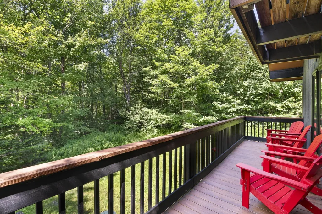 6 Timberview Road Dover VT 05356