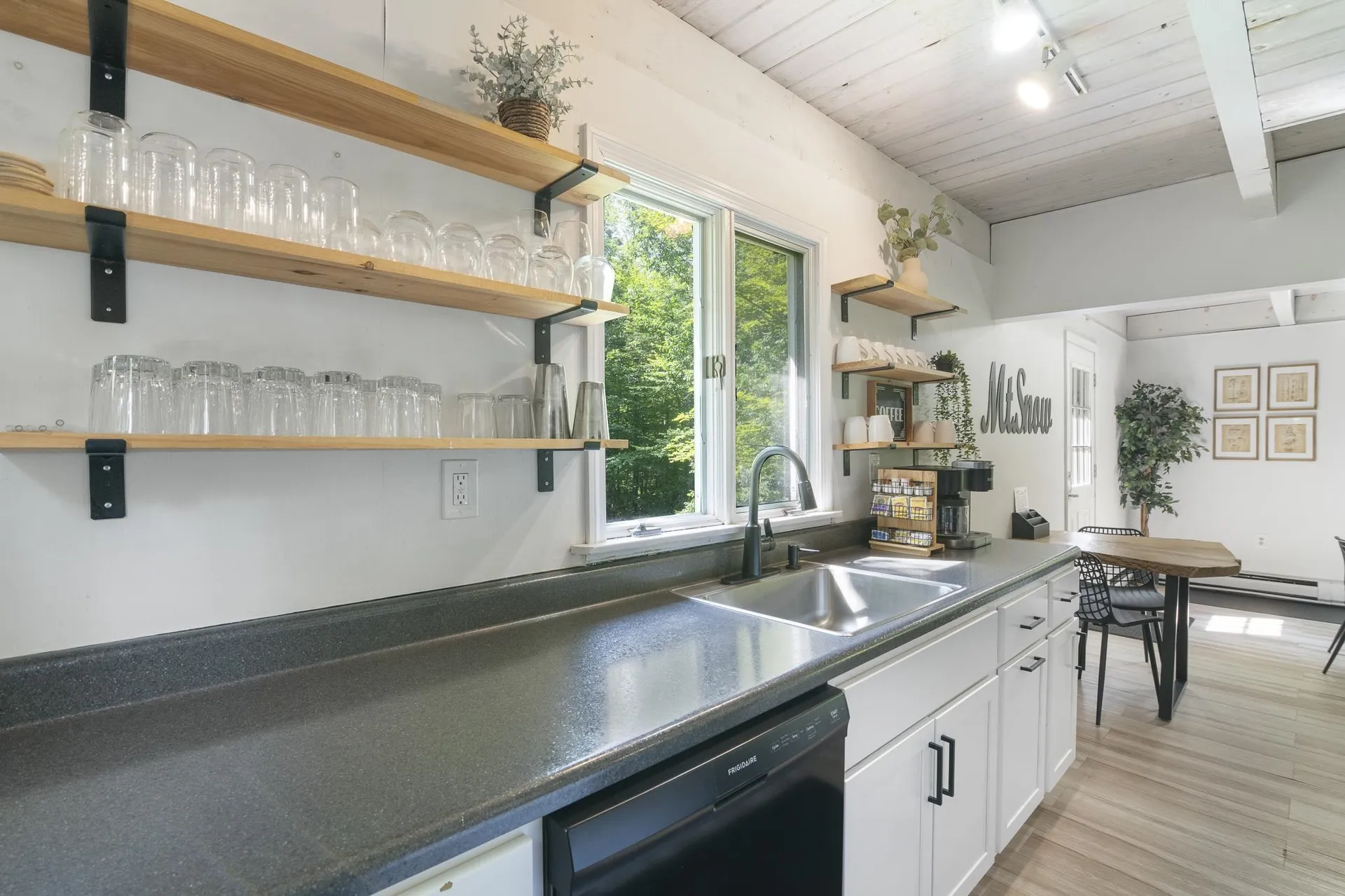 6 Timberview Road Dover VT 05356