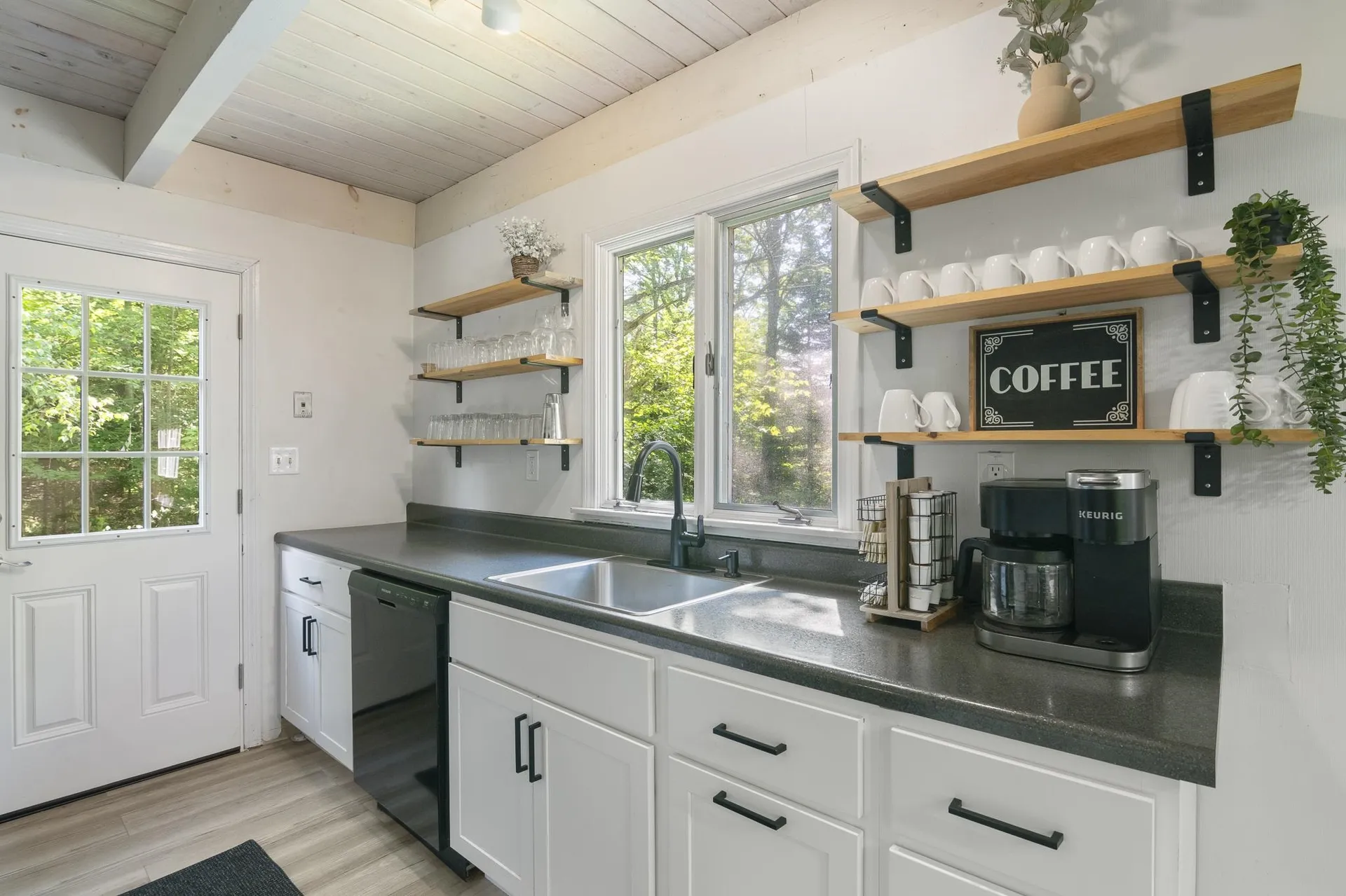 6 Timberview Road Dover VT 05356