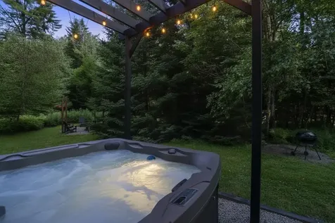 6 Timberview Road Dover VT 05356