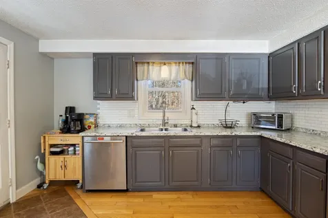 26 Barrell Run Road Fremont NH 03044