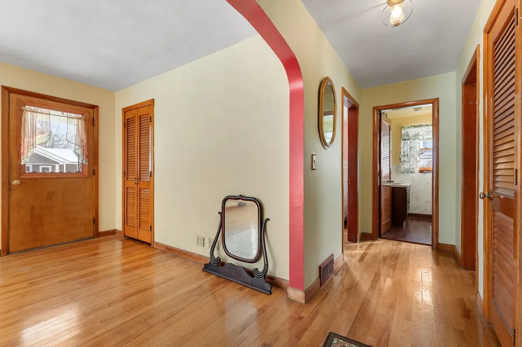 7 Grant Avenue Barre City VT 05641