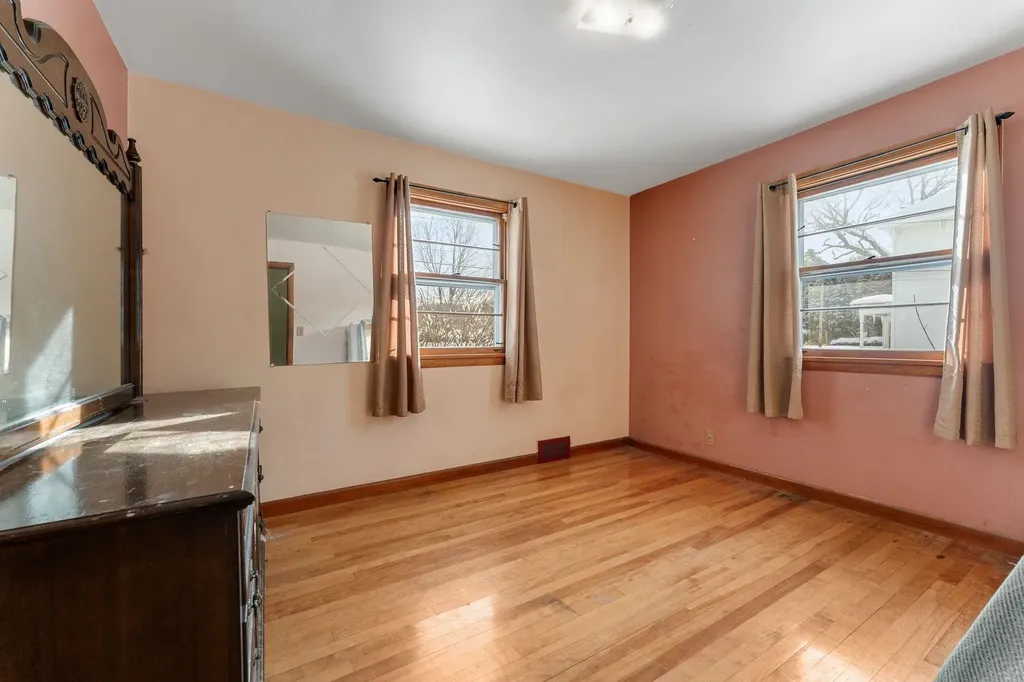 7 Grant Avenue Barre City VT 05641