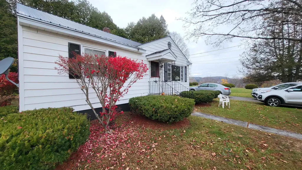 7 Grant Avenue Barre City VT 05641