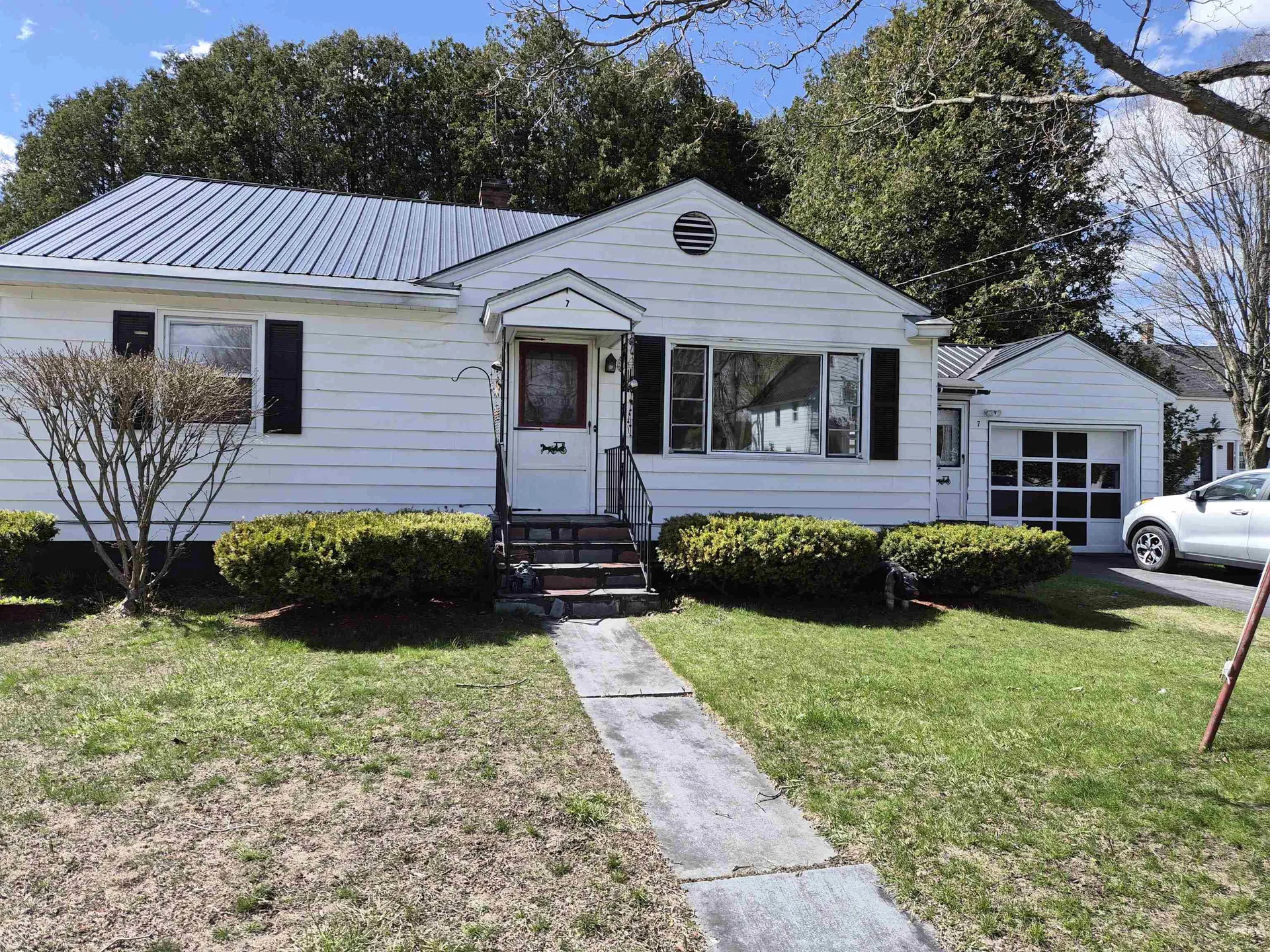 7 Grant Avenue Barre City VT 05641