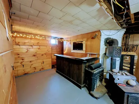 56 Woodland Street Claremont NH 03743