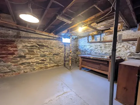 56 Woodland Street Claremont NH 03743