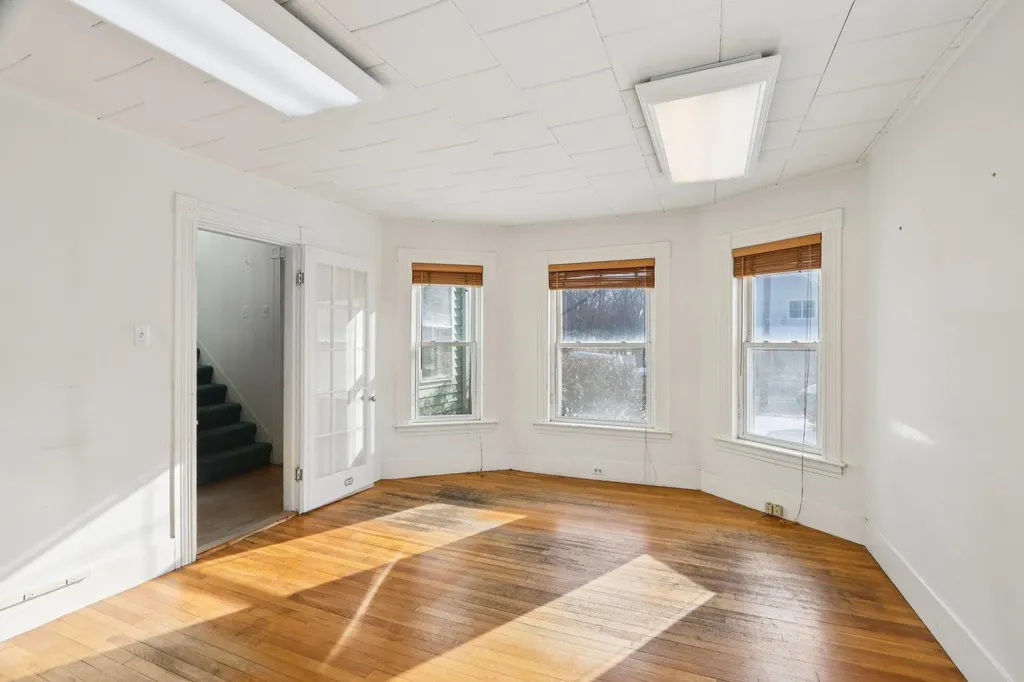 187 Main Street Salem NH 03079