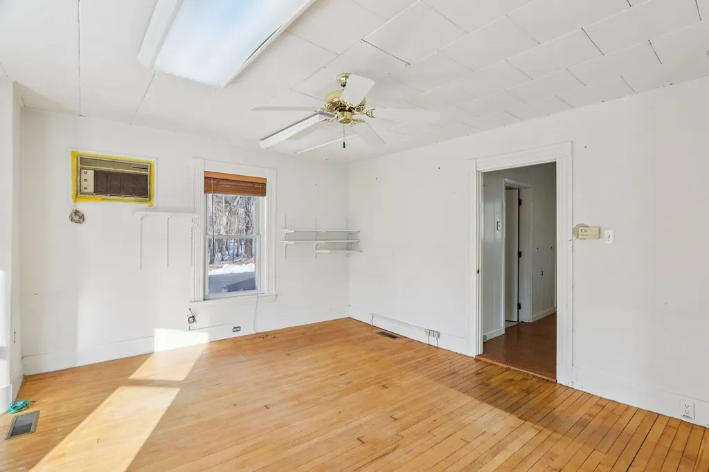 187 Main Street Salem NH 03079