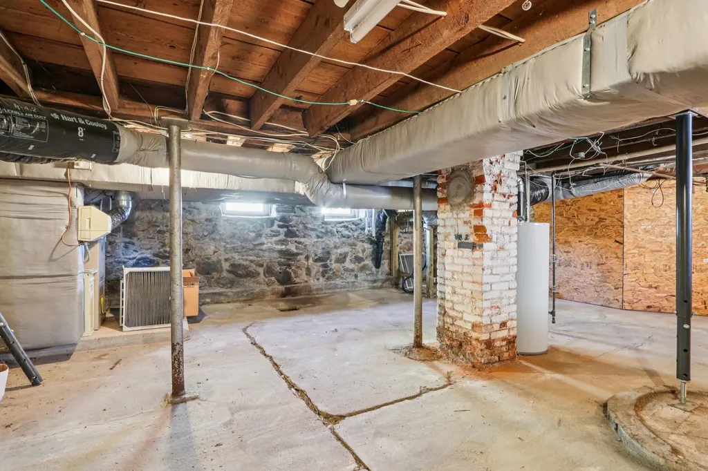 187 Main Street Salem NH 03079