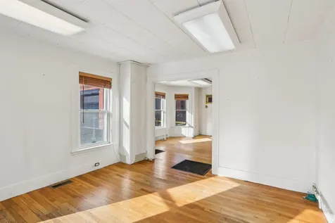 187 Main Street Salem NH 03079