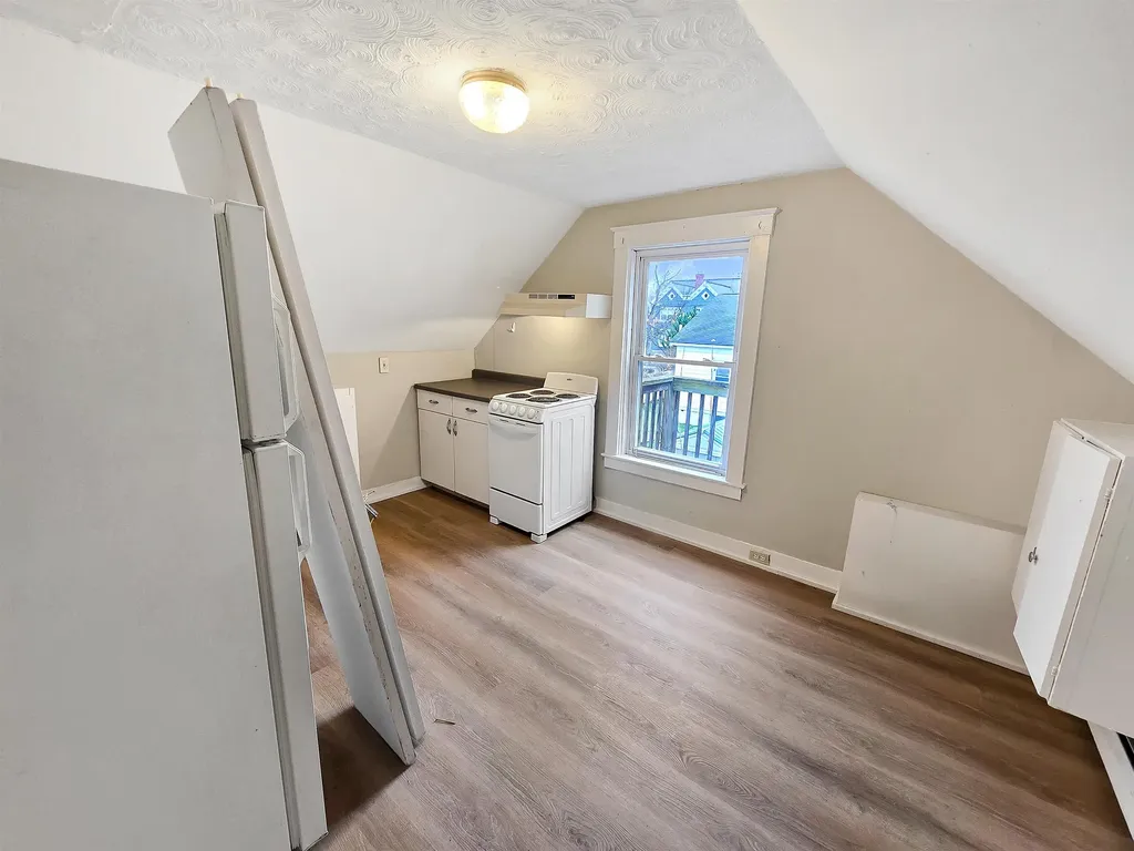 52 Chestnut Avenue Rutland City VT 05701