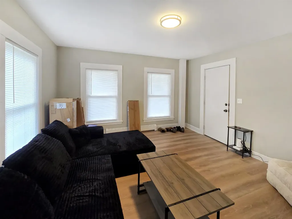 52 Chestnut Avenue Rutland City VT 05701