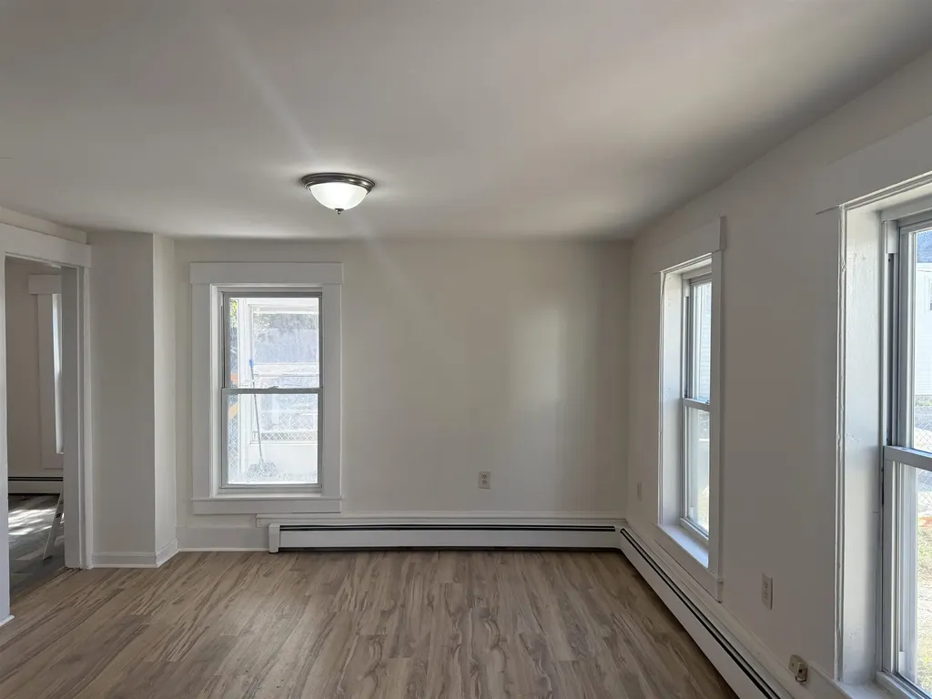 5 Evans Court Franklin NH 03235