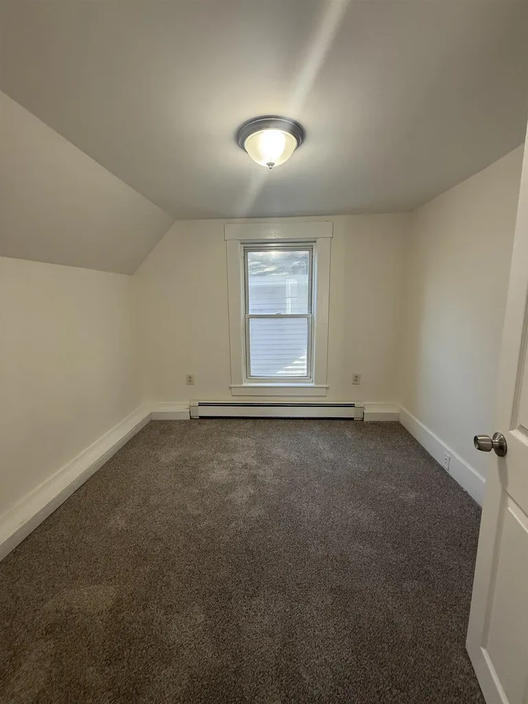 5 Evans Court Franklin NH 03235