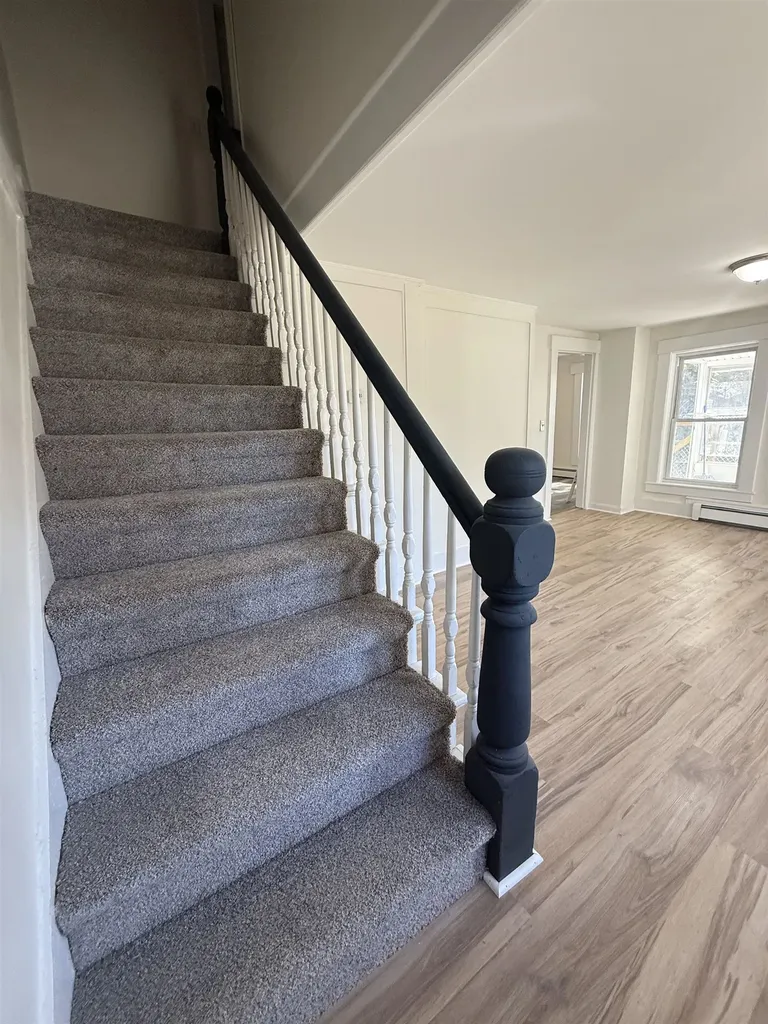 5 Evans Court Franklin NH 03235