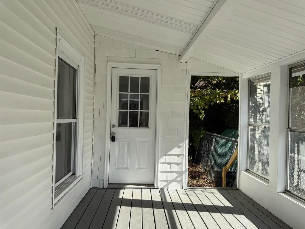 5 Evans Court Franklin NH 03235