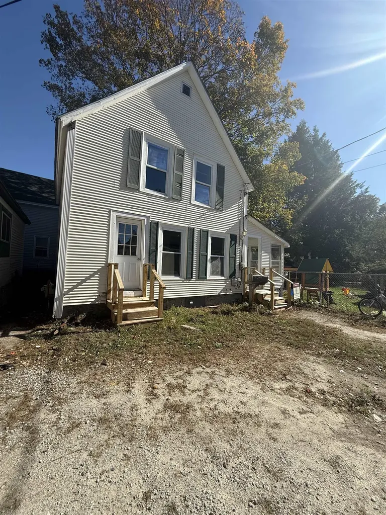 5 Evans Court Franklin NH 03235