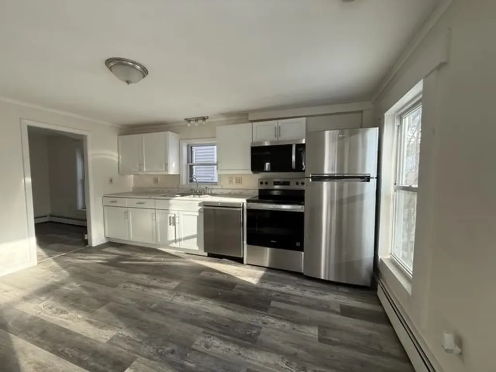 5 Evans Court Franklin NH 03235