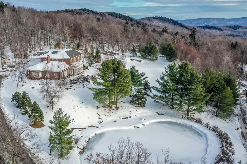 54 Upper Springs Road Stowe VT 05672