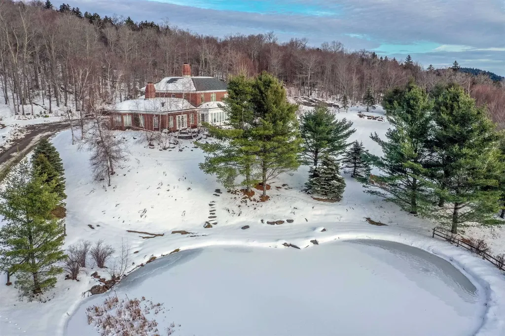 54 Upper Springs Road Stowe VT 05672