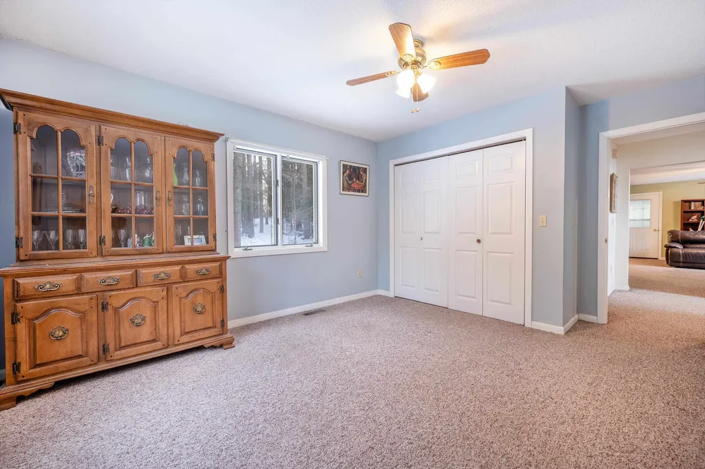 79 Clarina Nichols Lane Hartford VT 05059