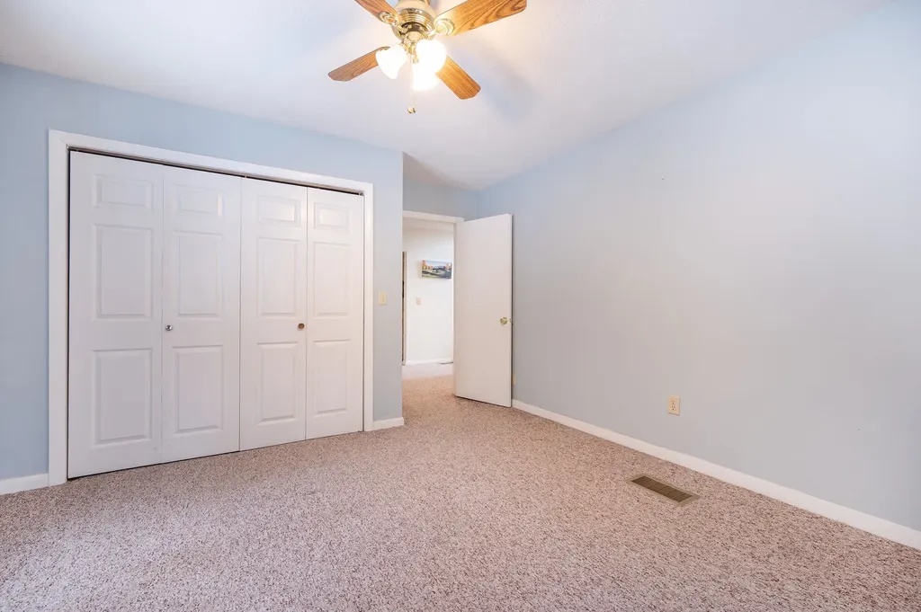 79 Clarina Nichols Lane Hartford VT 05059