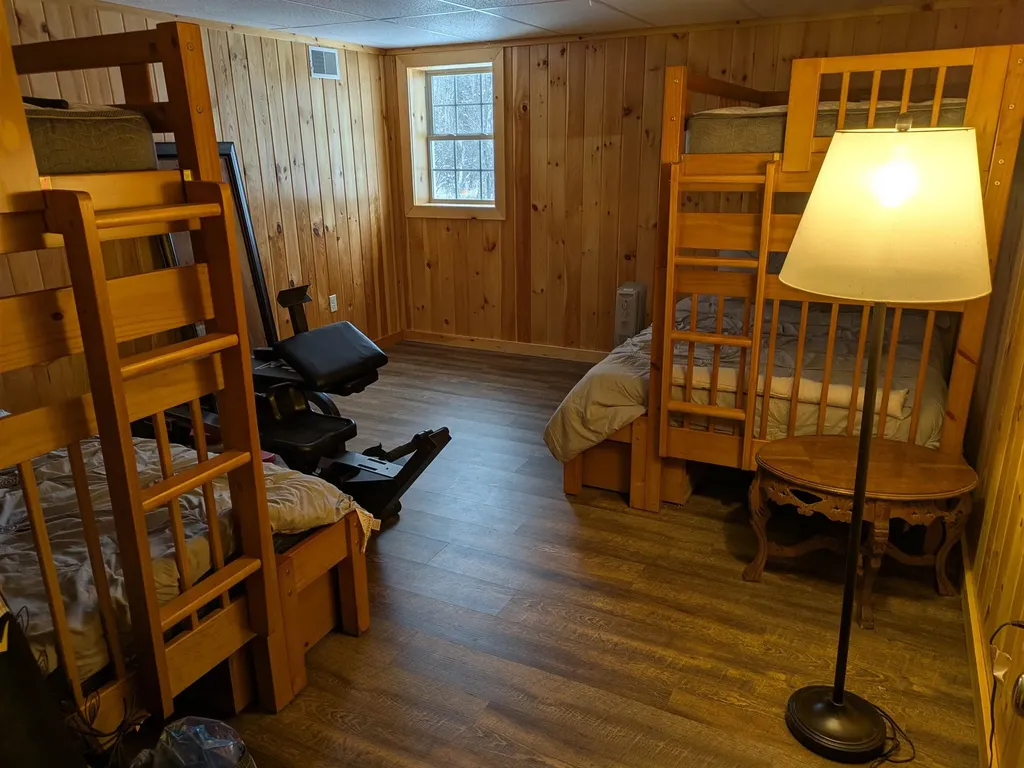 12 Melonys Way Colebrook NH 03576