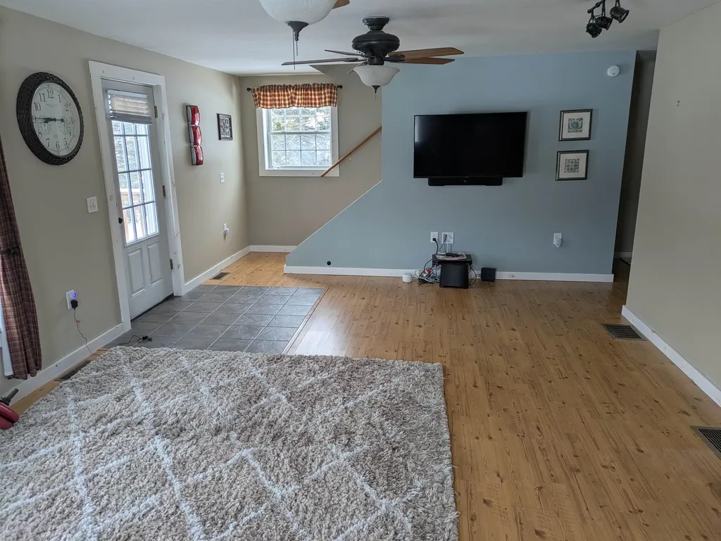 12 Melonys Way Colebrook NH 03576