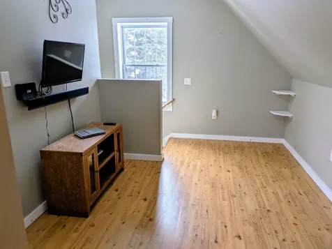 12 Melonys Way Colebrook NH 03576