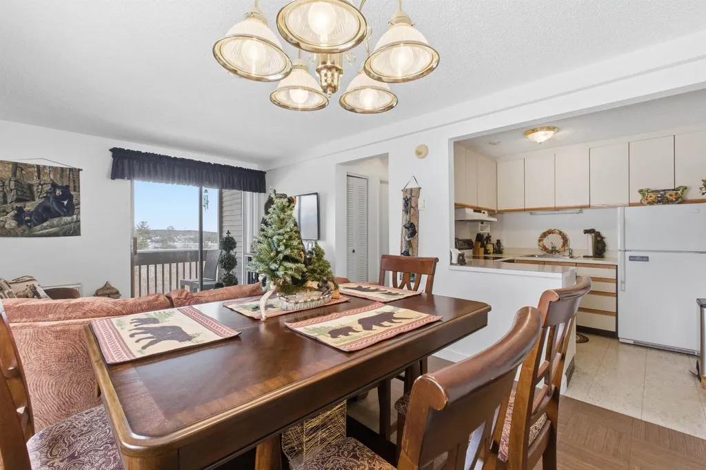 75 Treetop Circle Laconia NH 03246