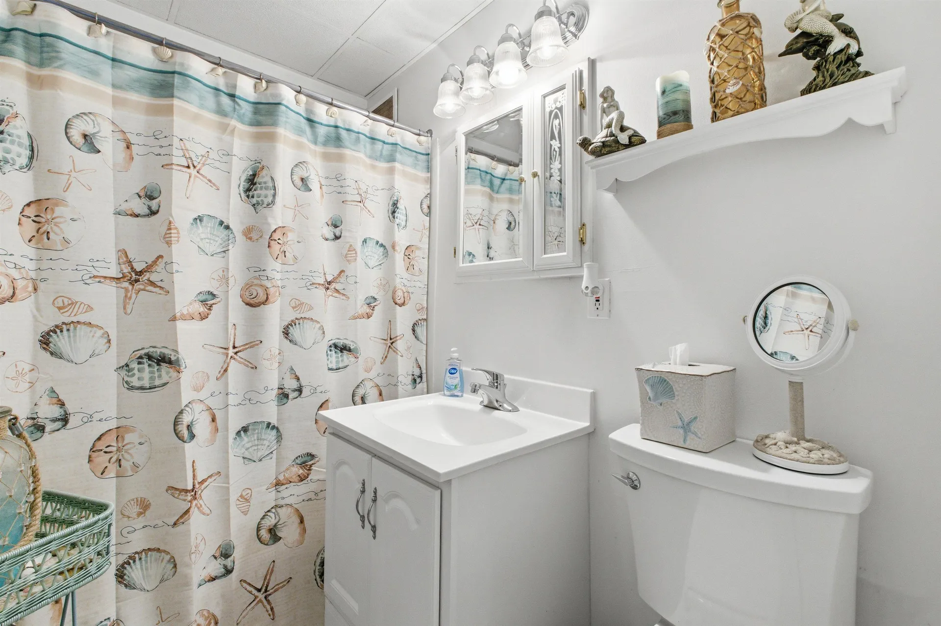 75 Treetop Circle Laconia NH 03246