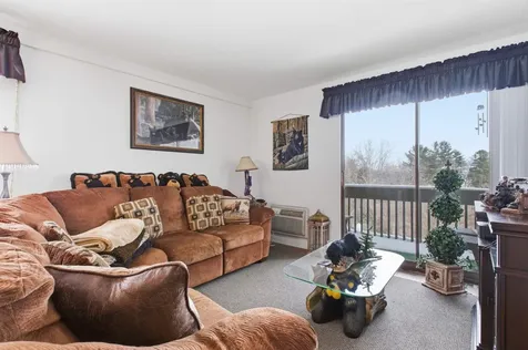 75 Treetop Circle Laconia NH 03246