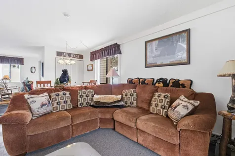 75 Treetop Circle Laconia NH 03246