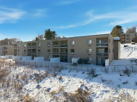 75 Treetop Circle Laconia NH 03246