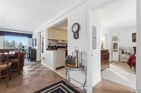 75 Treetop Circle Laconia NH 03246