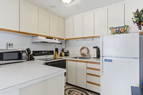 75 Treetop Circle Laconia NH 03246