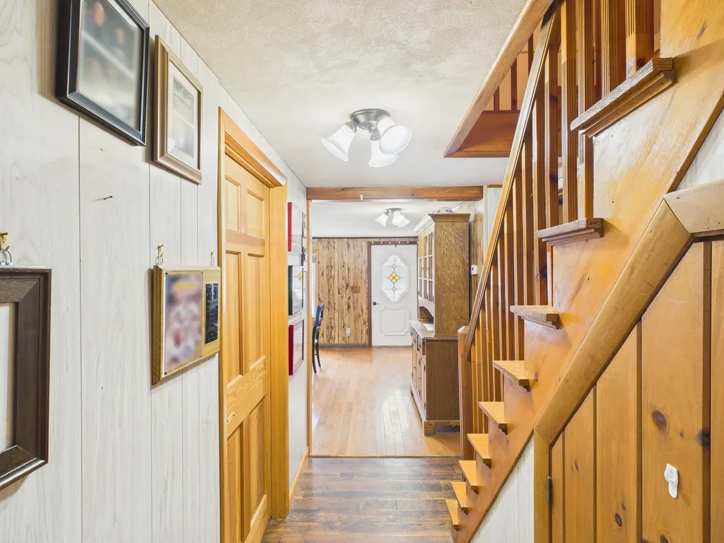 657 New Hampshire Route 12 S Fitzwilliam NH 03447