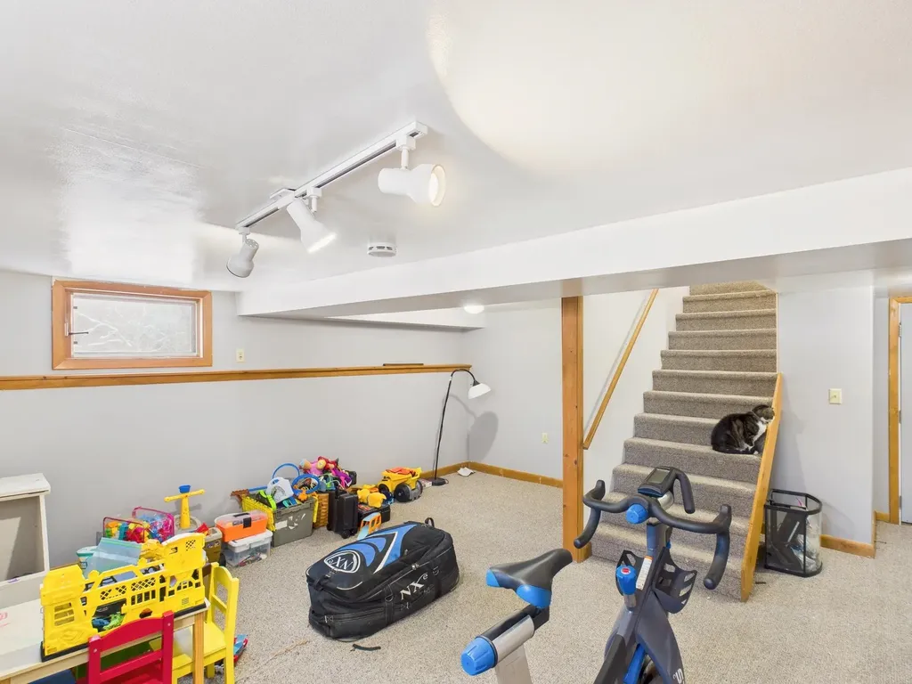 657 New Hampshire Route 12 S Fitzwilliam NH 03447