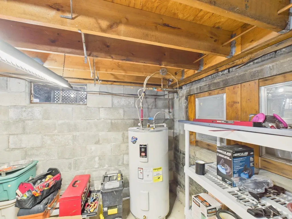 657 New Hampshire Route 12 S Fitzwilliam NH 03447