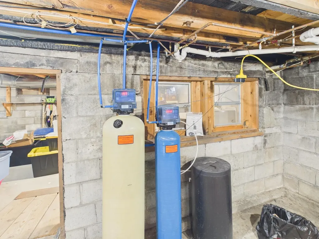 657 New Hampshire Route 12 S Fitzwilliam NH 03447