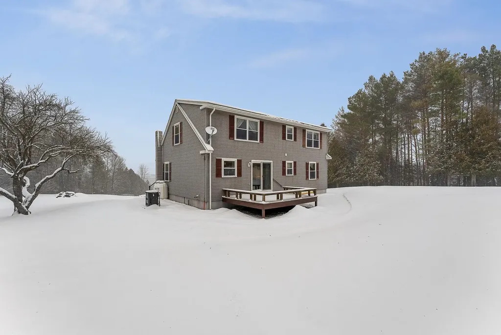 102 Bluebird Road Williamstown VT 05679