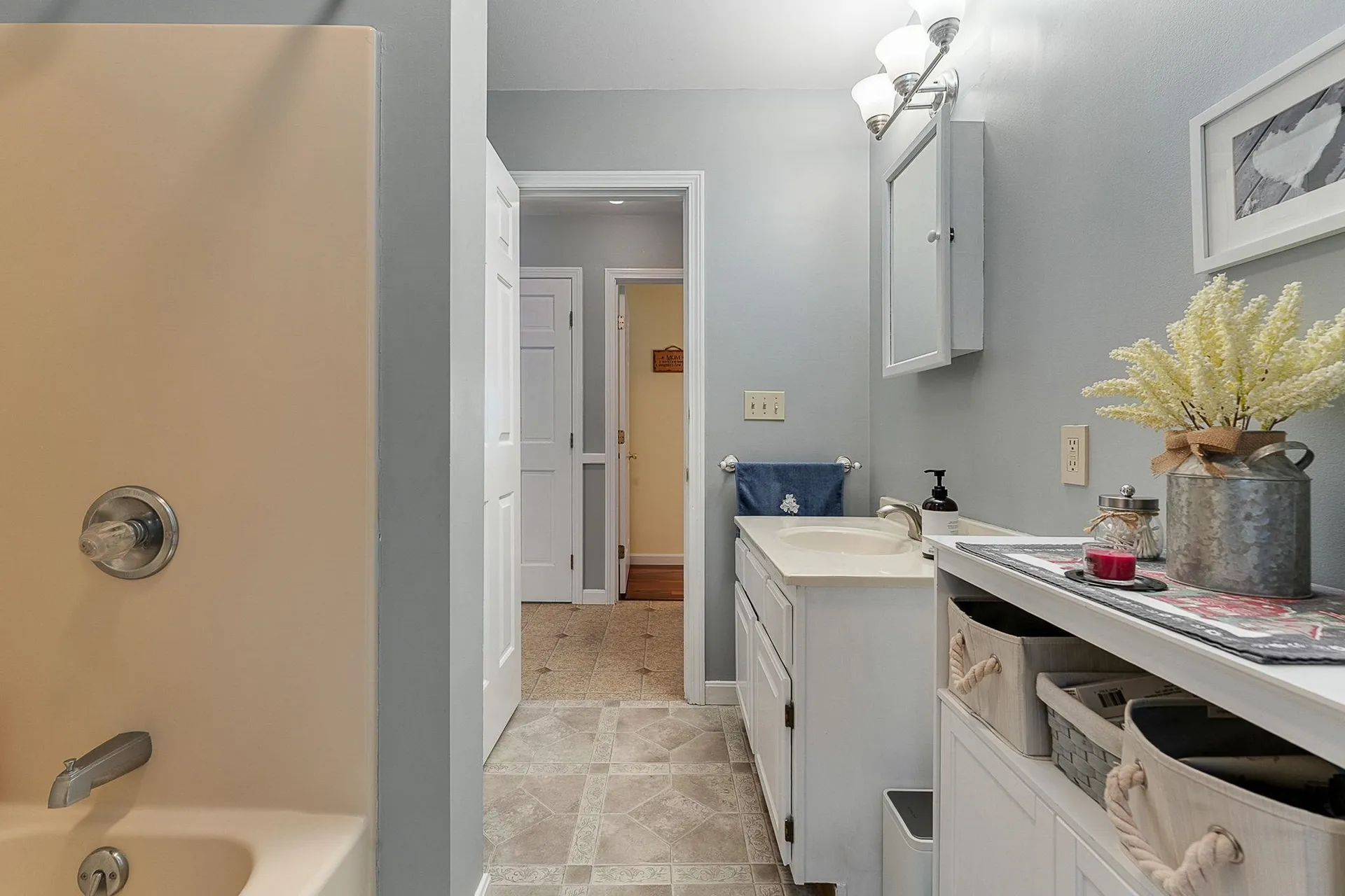 102 Bluebird Road Williamstown VT 05679