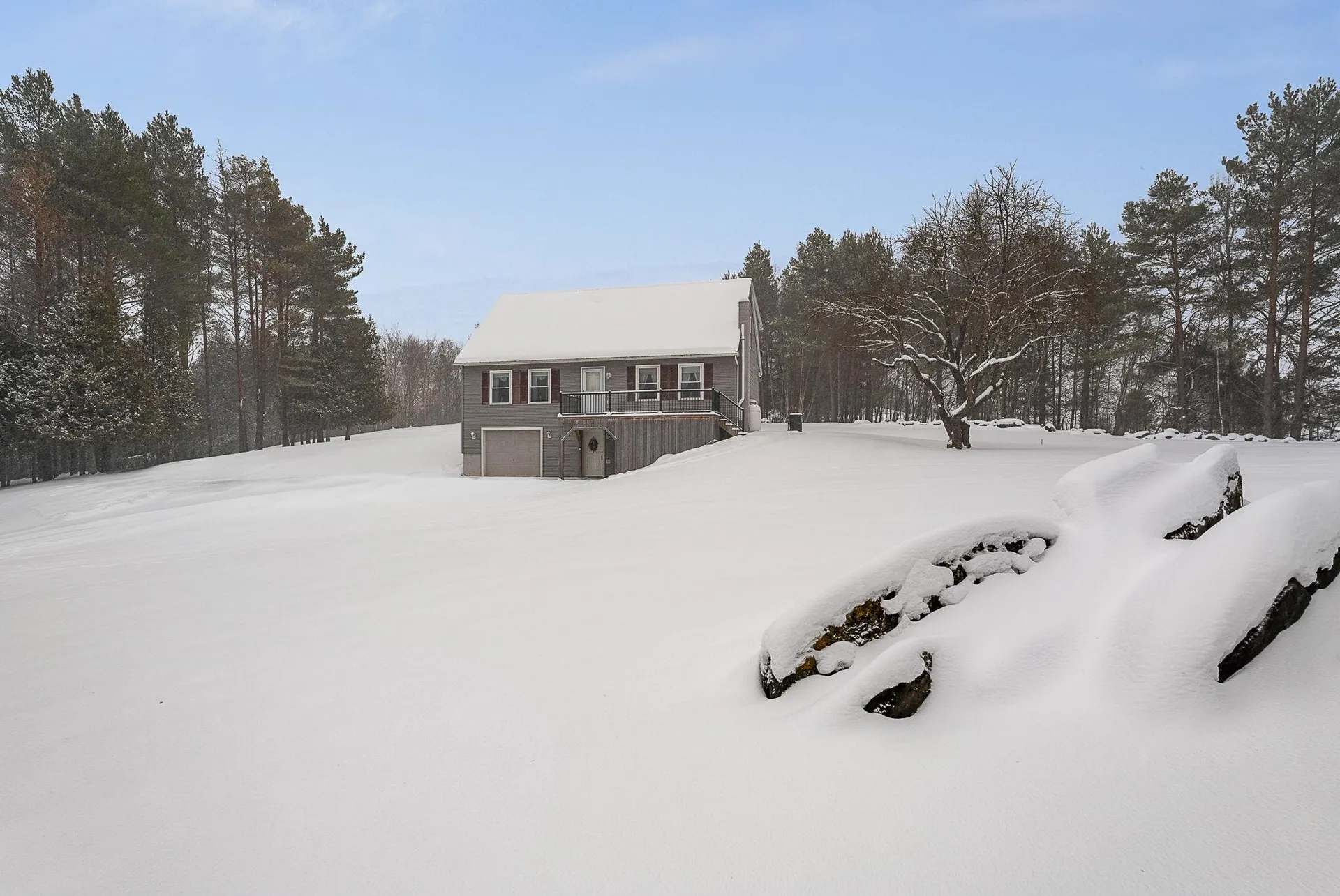 102 Bluebird Road Williamstown VT 05679