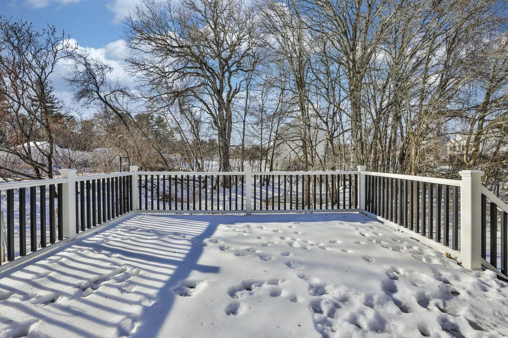 121 Cherrywood Drive Nashua NH 03062