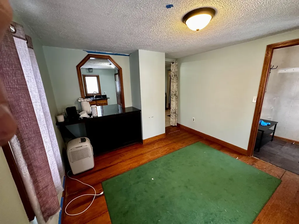 103 Smithville Road New Ipswich NH 03071